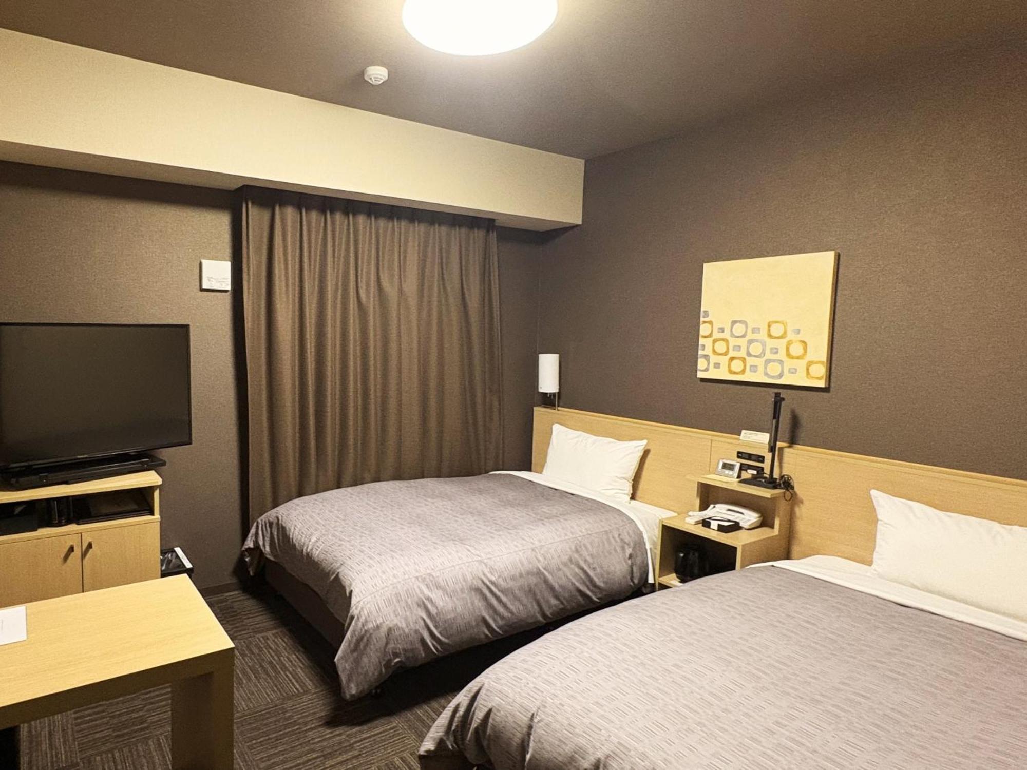 Hotel Route-Inn Utsunomiya Yuinomori -Lightline Yuinomori Nishi Ekimae- Экстерьер фото